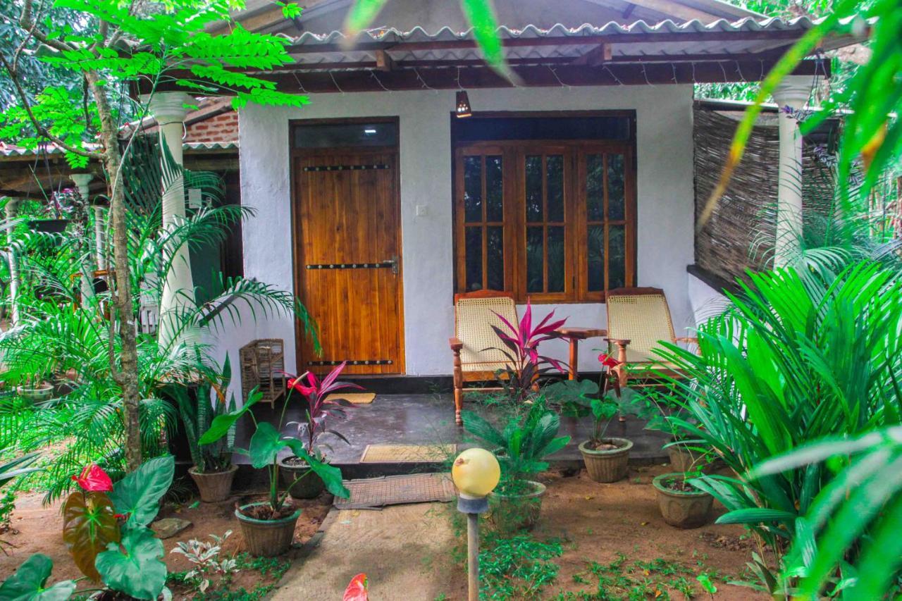 Manju Homestay Sigiriya Exterior photo